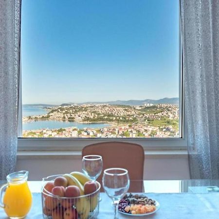 Cartolina Di Mare Apartment Подстрана Екстериор снимка