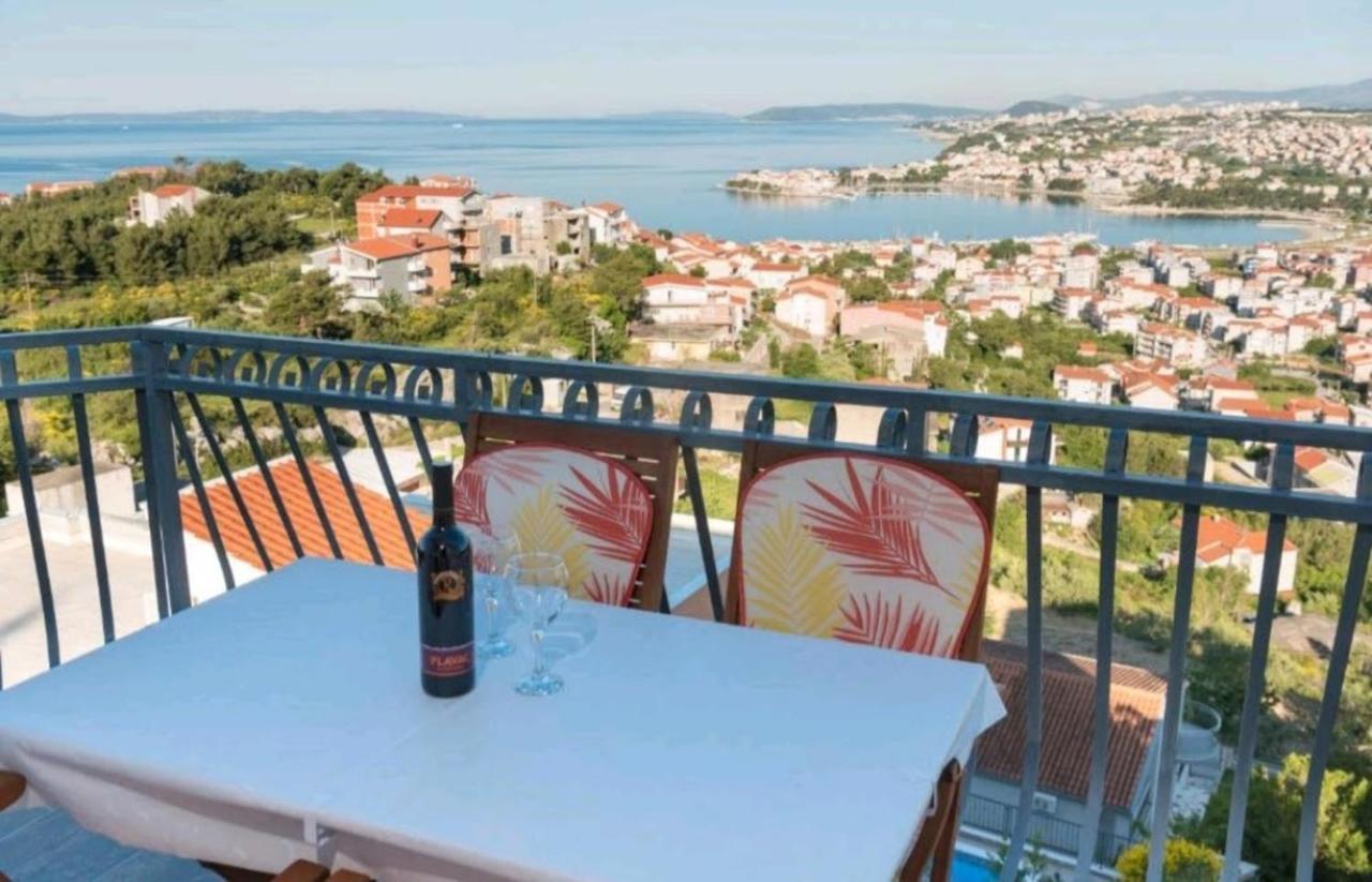 Cartolina Di Mare Apartment Подстрана Екстериор снимка